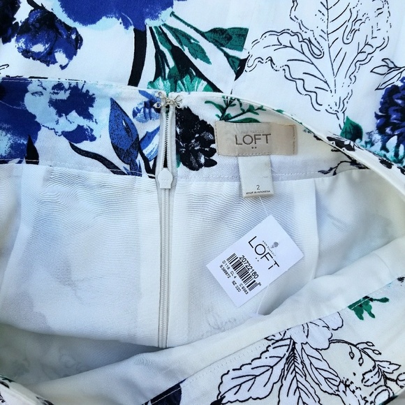 Ann Taylor LOFT cotton mini floral skirt Sz 2 - Picture 2 of 4